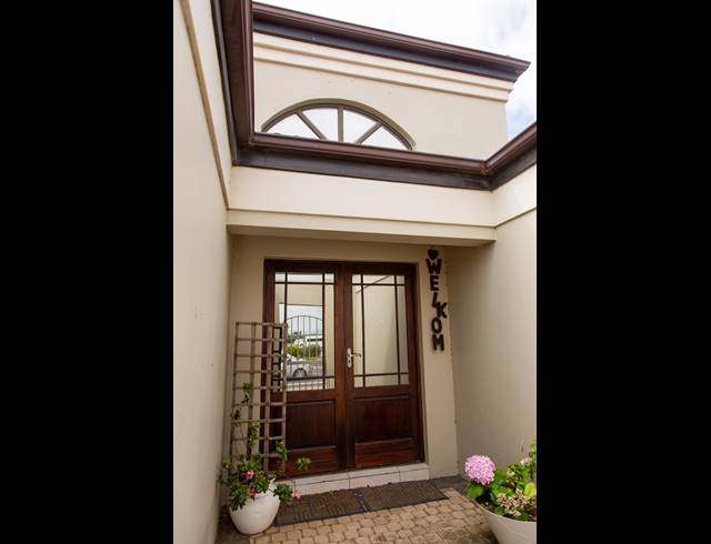 4 BEDROOM FREEHOLD SOLD IN PARKLANDS